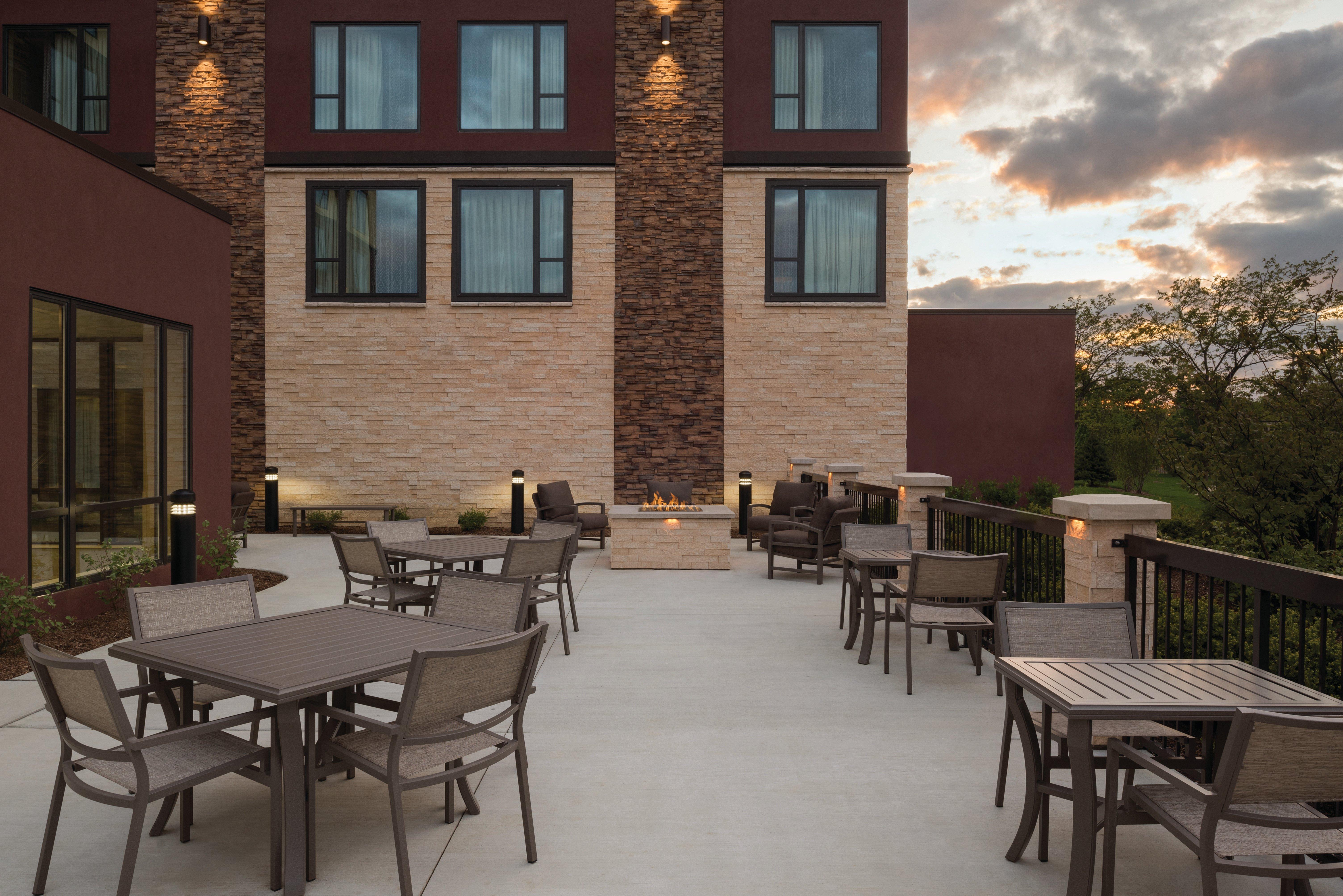 Holiday Inn Chicago Schaumburg By Ihg Exterior foto